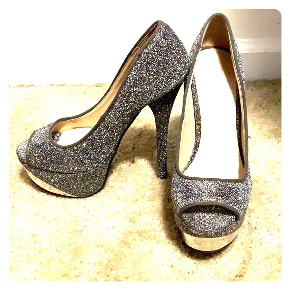 Silver Platform Pumps